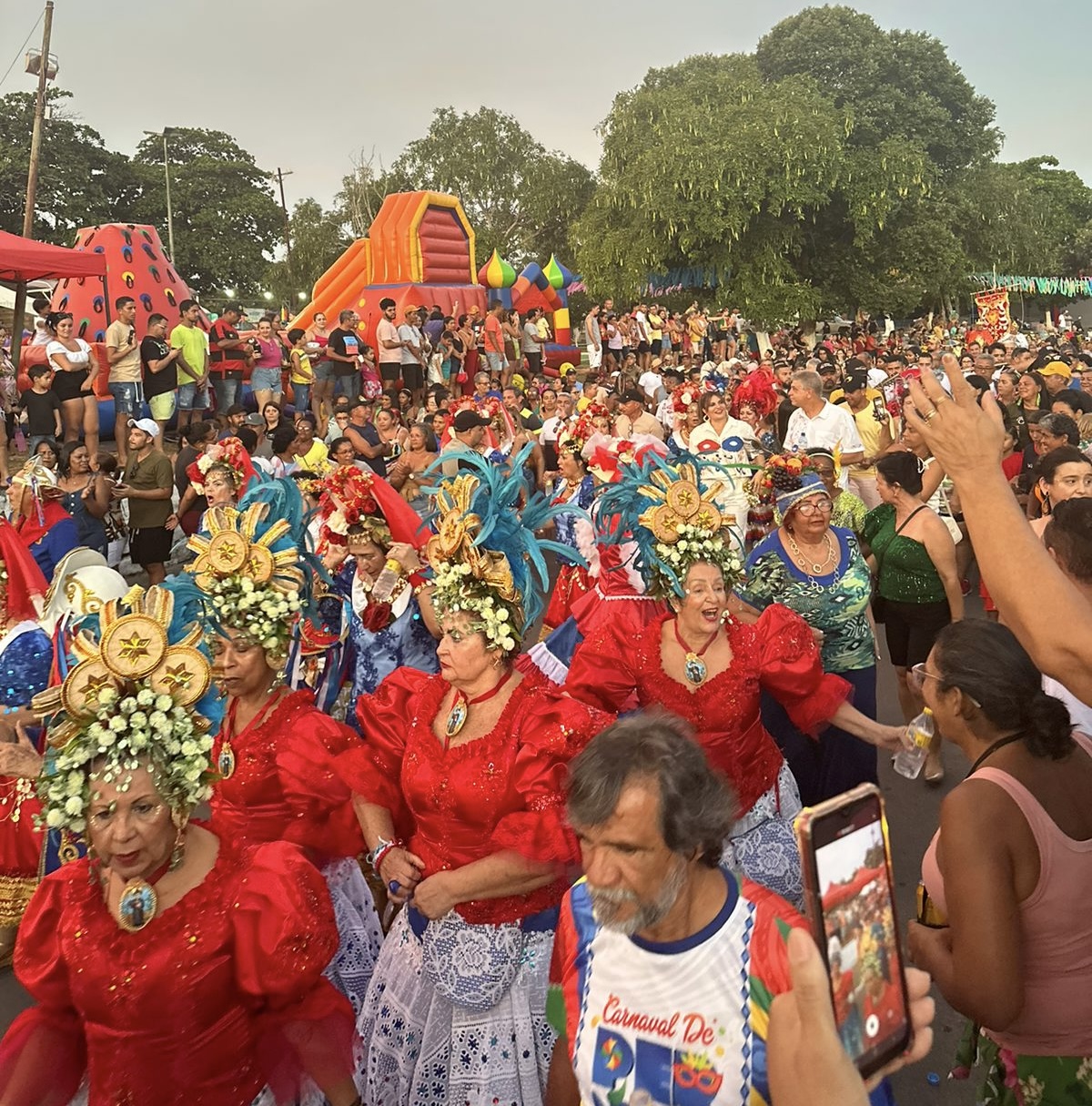 O Carnaval de Timbaúba se iniciou no último domingo - Blog Edmar Lyra